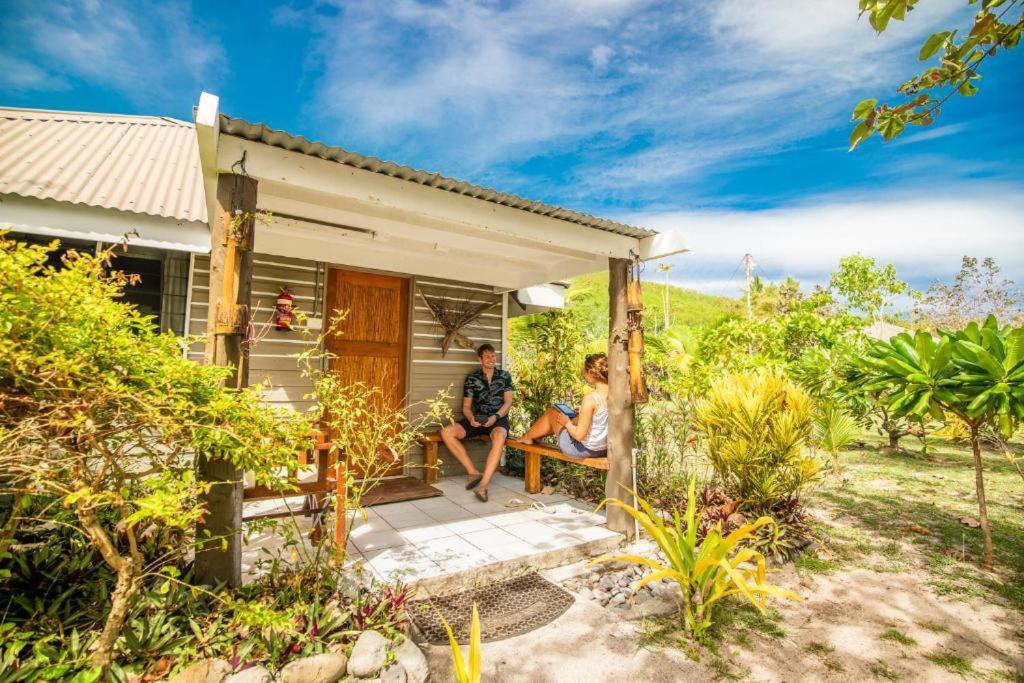 Barefoot Kuata Island Resort Exteriör bild